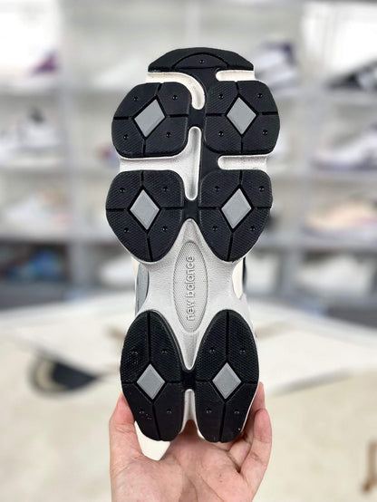 New Balance 9060 men shoes